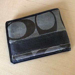 Coach wallet